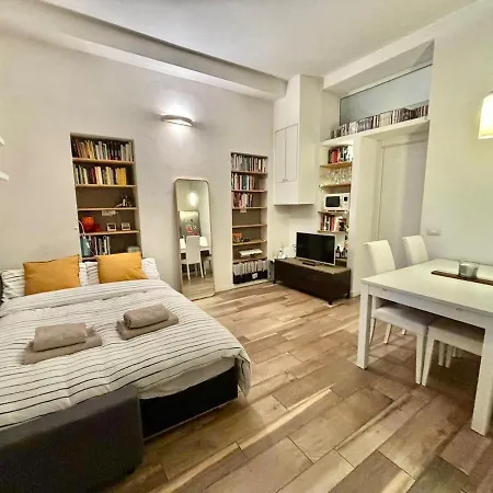 아파트 Camihouse - Comfy Place In Isola District *